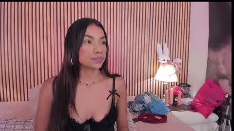 keeyla stone online show from January 10, 12:48 am