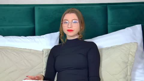 Keira online show from January 30, 6:54 pm