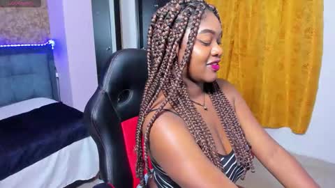 Keisha online show from December 18, 7:18 pm