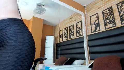 keisy_sanchez online show from January 13, 12:20 pm