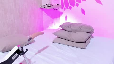 kelly_666 online show from June 1, 3:08 am