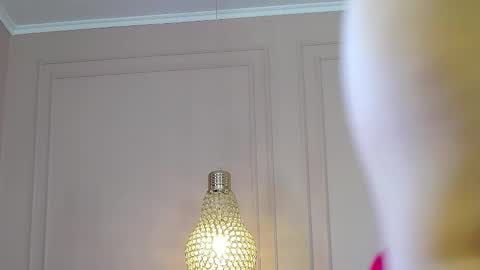 Kelly online show from October 5, 10:42 am