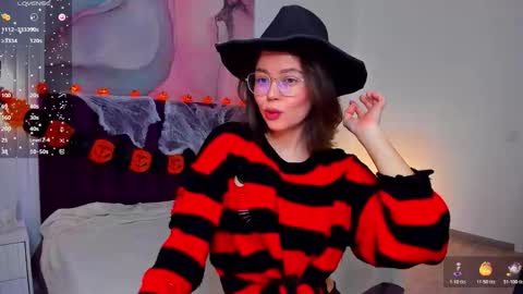 Kelly online show from October 24, 1:34 am