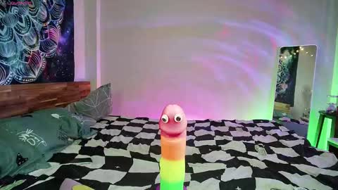 Kelly online show from February 9, 7:16 am