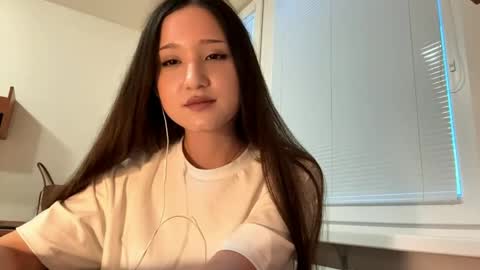 Kelly online show from May 12, 6:03 pm