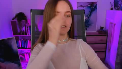 kelly online show from February 20, 12:57 pm