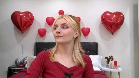 Snapshot of kellystoneys chatting on February 16, 3:27 pm Kelly Stoneys online show from February 16, 3:27 pm