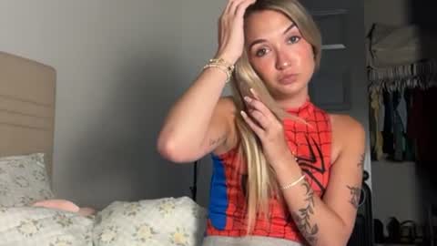 Kelsey Blu online show from June 21, 12:14 am