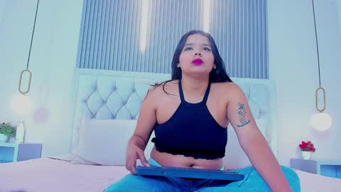 Snapshot of kelsy_monroy chatting on October 20, 8:23 pm Kelsy online show from October 20, 8:23 pm
