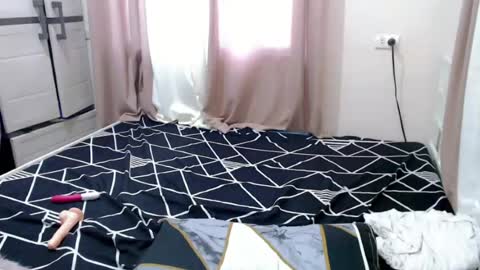 kendra_lunaxx online show from July 9, 11:06 pm