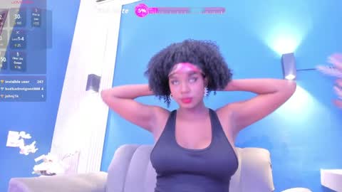 kendrachavez_ online show from April 3, 11:58 pm