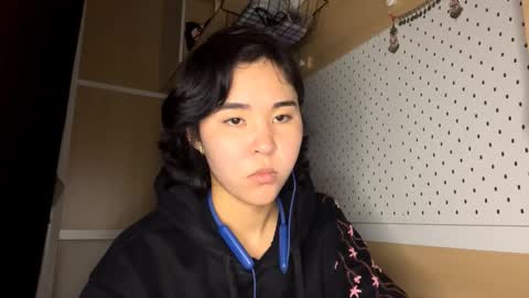 Jenny  online show from March 6, 9:48 am