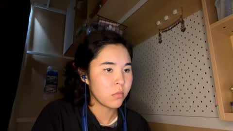 Jenny  online show from April 14, 10:15 am