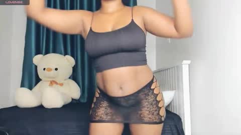 Keyara online show from October 20, 2:25 am