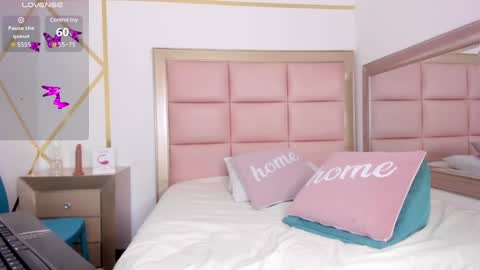 keyla online show from January 4, 12:59 pm