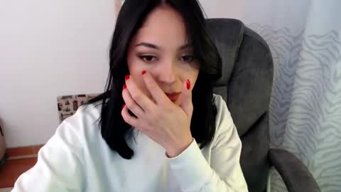 Snapshot of khal_girl chatting on December 15, 3:13 am Liss online show from December 15, 3:13 am