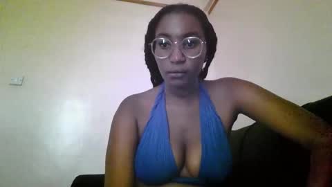 khamila_khloe online show from April 28, 10:08 am