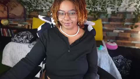 Snapshot of khayaparker chatting on September 8, 4:06 pm Khaya online show from September 8, 4:06 pm