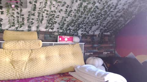 Snapshot of khayaparker chatting on January 8, 2:14 pm Khaya online show from January 8, 2:14 pm