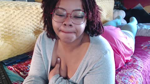 Snapshot of khayaparker chatting on January 17, 2:18 pm Khaya online show from January 17, 2:18 pm