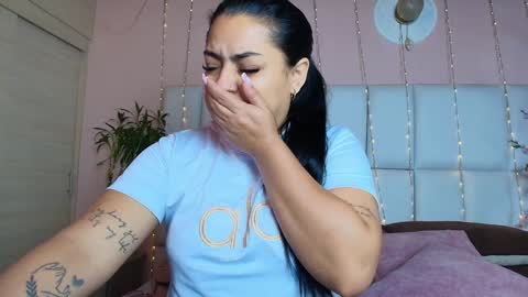    N         M online show from February 8, 11:33 am