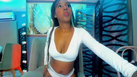 Kiara online show from May 6, 11:47 am