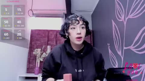 KIARA FOX online show from March 12, 8:44 pm