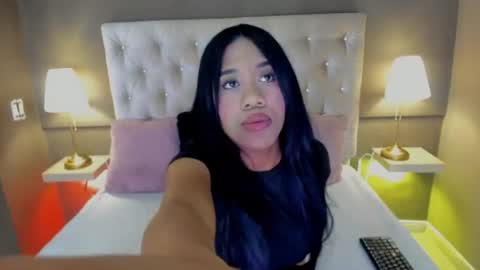 KIARA  online show from June 18, 5:53 am