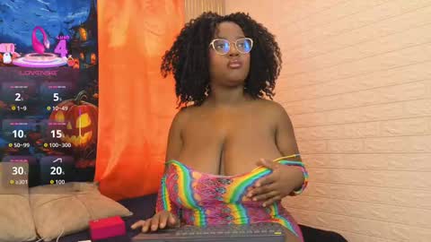 kiarazafira online show from October 8, 11:25 am