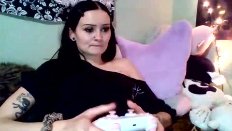 Kat 3 online show from December 20, 2:04 am