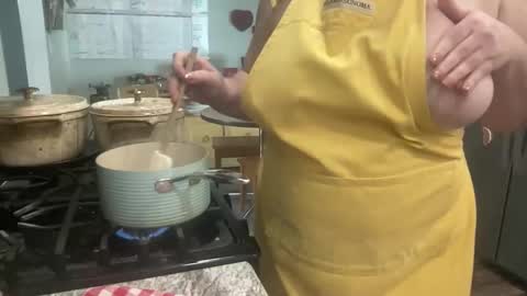 Snapshot of kim_kim69 chatting on October 21, 6:45 pm Kim online show from October 21, 6:45 pm