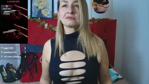 Kim online show from November 29, 7:18 pm