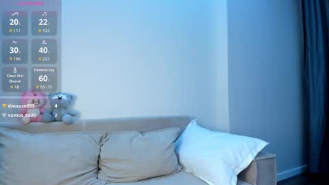 Su A online show from November 30, 2:21 pm