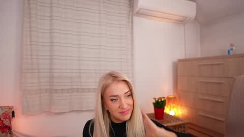 Kim online show from February 12, 3:41 am