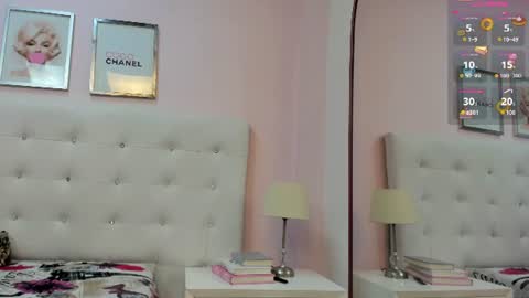 Kimberly online show from June 16, 8:10 pm