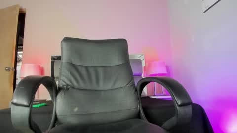 kimberly online show from February 22, 10:15 pm