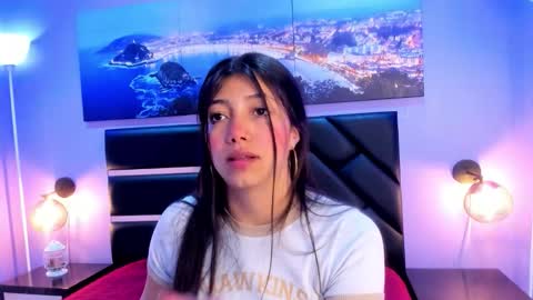 Kimberly Villalobos online show from February 12, 11:45 am