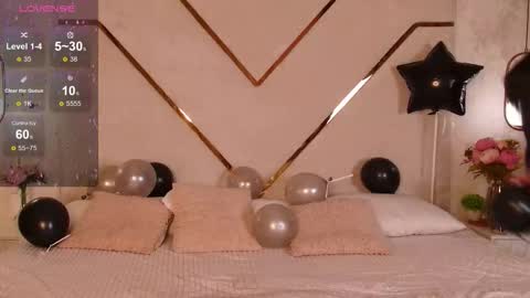 Kim online show from November 24, 6:59 am