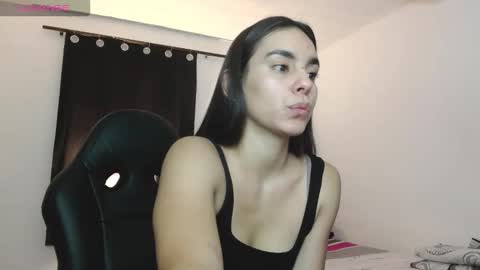 Snapshot of kimcandy_ chatting on October 21, 2:59 am CAMI online show from October 21, 2:59 am