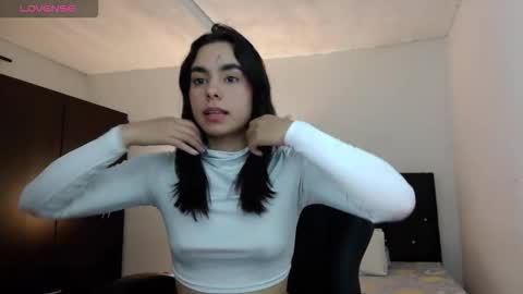 Snapshot of kimcandy_ chatting on October 10, 12:04 am CAMI online show from October 10, 12:04 am