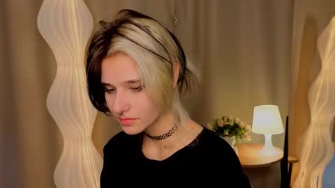 Elizabeth online show from December 19, 7:11 am