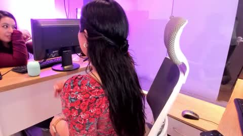 Camila online show from October 17, 2:53 pm