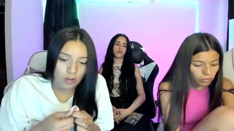Snapshot of kimmi_foxy chatting on January 29, 10:53 pm kimmi online show from January 29, 10:53 pm