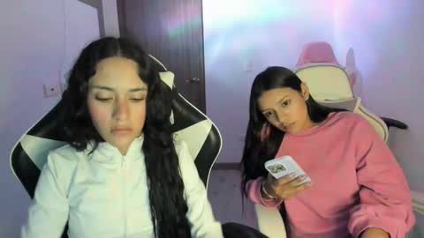 kimmi online show from November 21, 11:18 pm