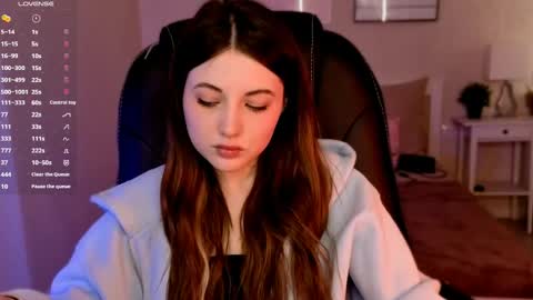  Your Kimmie  follow me  online show from May 28, 3:32 pm