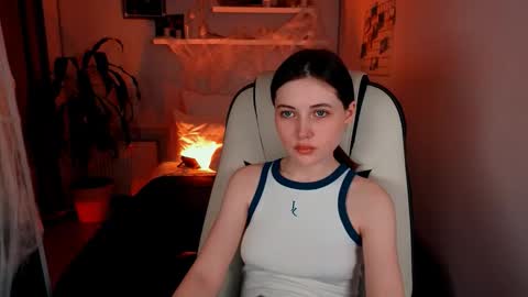  Your Kimmie  follow me  online show from November 1, 8:40 am