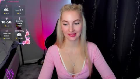 kimmy1_powell online show from February 24, 3:16 am