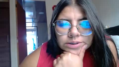 Snapshot of kimmy_kimmy_ chatting on September 8, 8:30 pm Kimmy online show from September 8, 8:30 pm