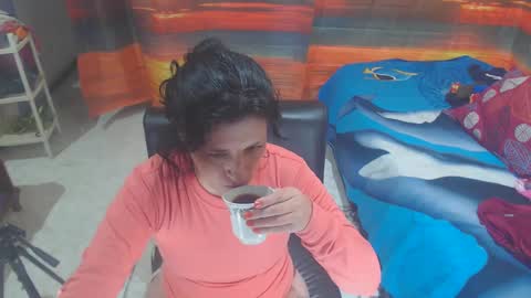 Kimmy online show from September 23, 8:18 pm