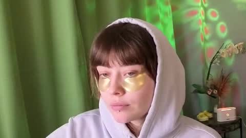 kina_ka online show from November 10, 9:32 pm